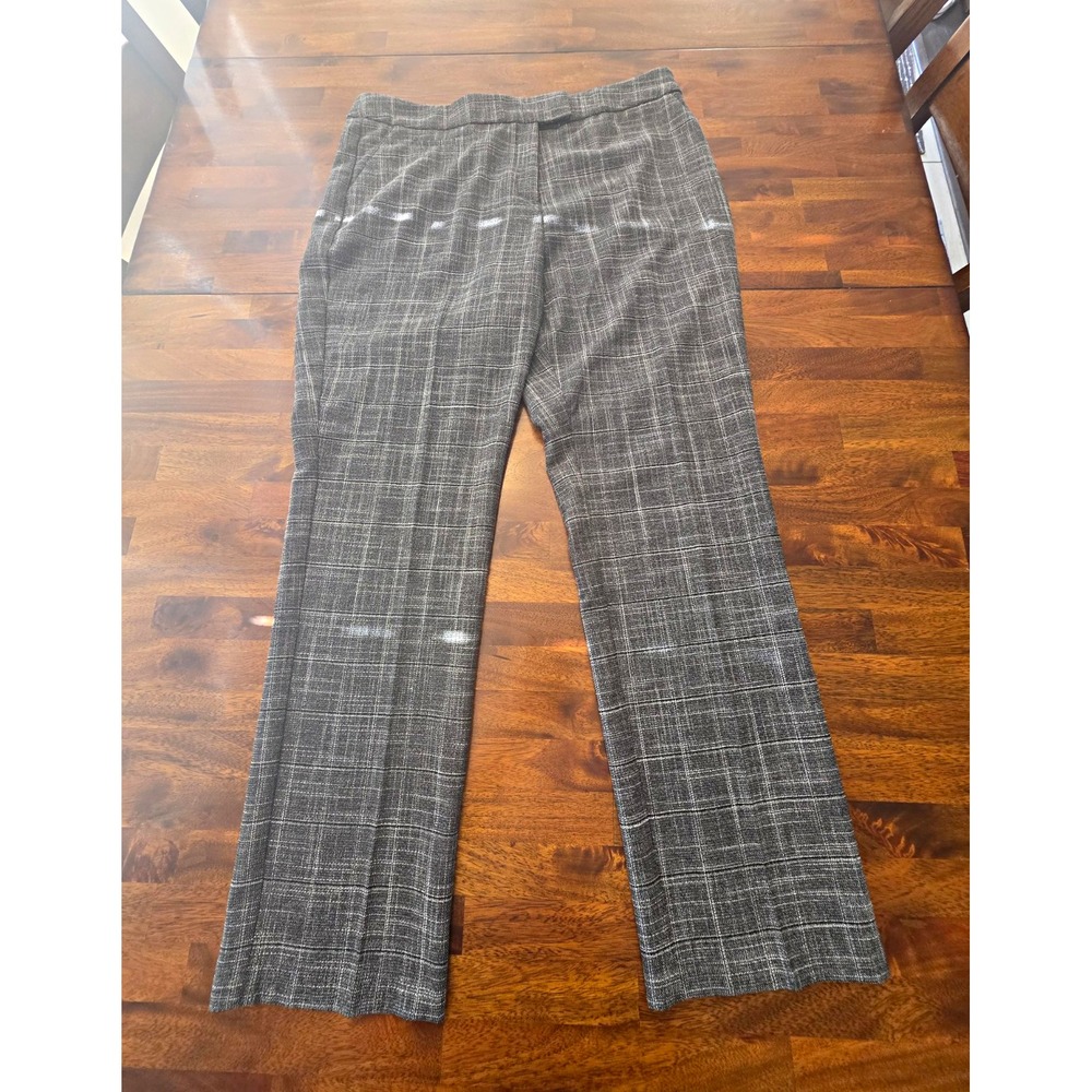 investments womens pants  the 5th Ave fit straight leg stretchy 18R  sku 031